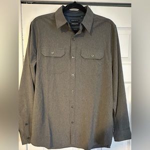 Kenneth Cole Men’s dress shirt